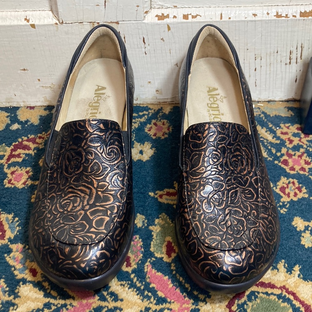 🍄Alegria Emm-548 By PG Lite Floral Print Clogs